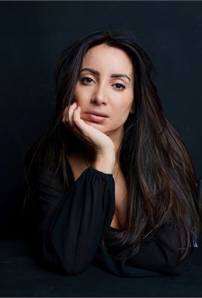 32) SUN-Women Who Win